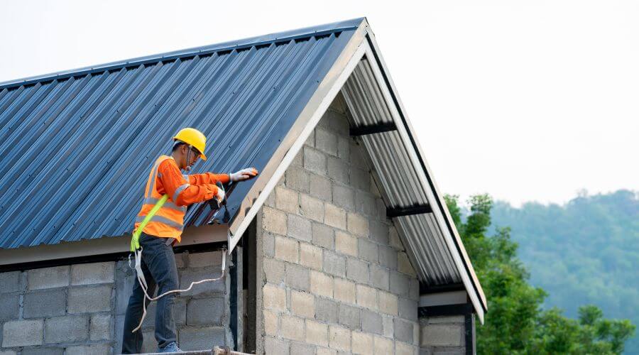 Expert Emergency Roof Repairs services in Finger, TN